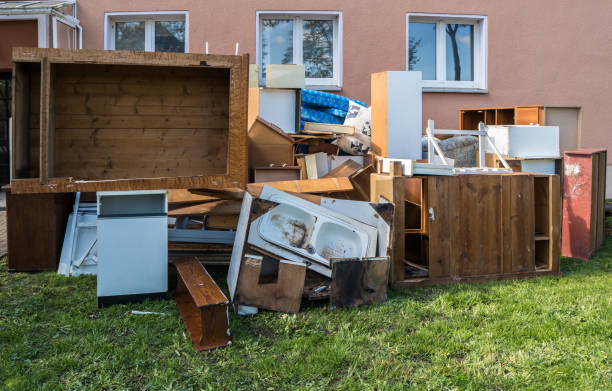 Best Attic Cleanout Services  in Anamosa, IA